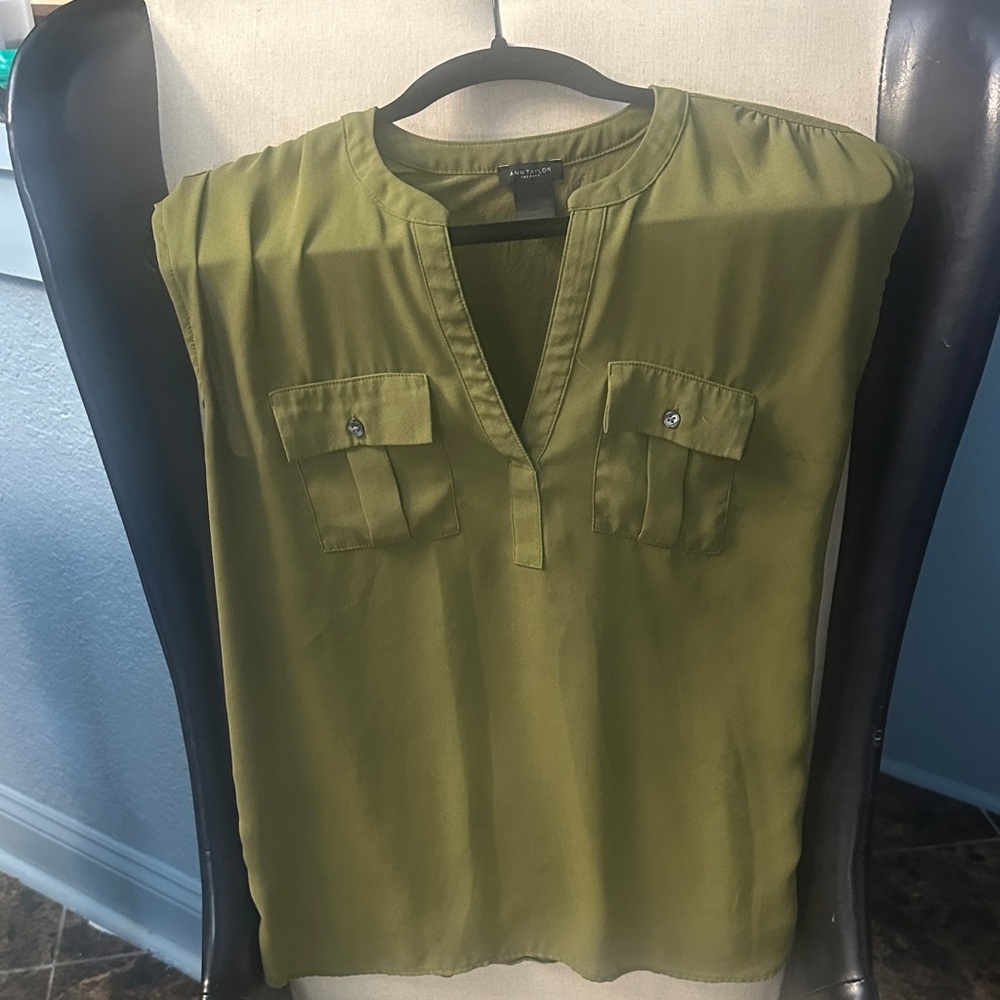 Ann Taylor Olive Blouse with Pockets